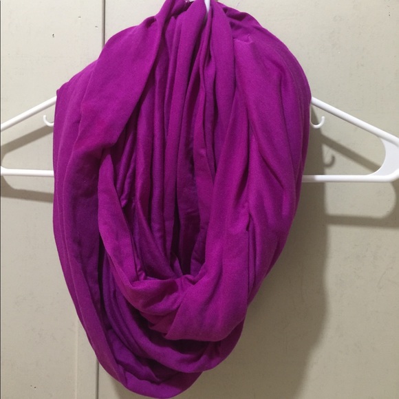 purple scarf - Picture 4 of 6